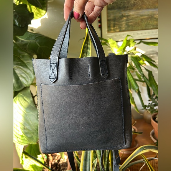 Madewell Navy Blue Small Transport Crossbody Bag - Picture 1 of 9